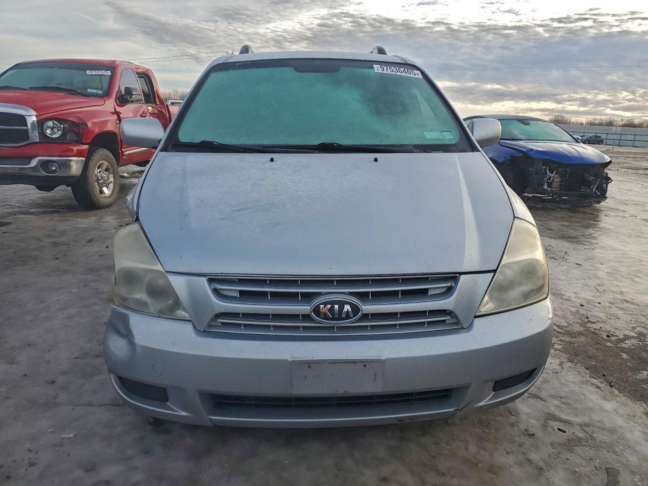 2008 KIA SEDONA EX photo 13