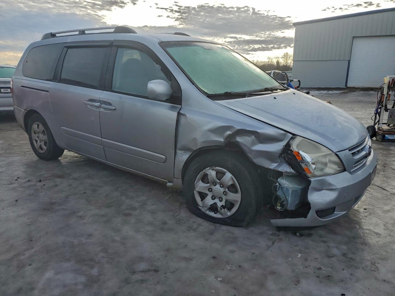 2008 KIA SEDONA EX photo 10