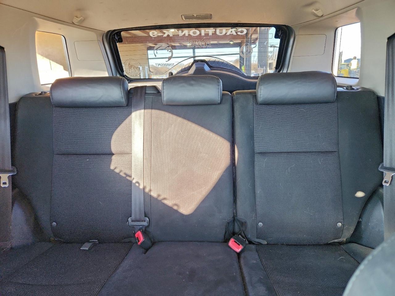 2007 TOYOTA FJ CRUISER photo 10