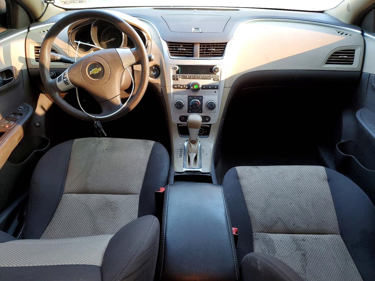 2011 CHEVROLET MALIBU LS photo 8