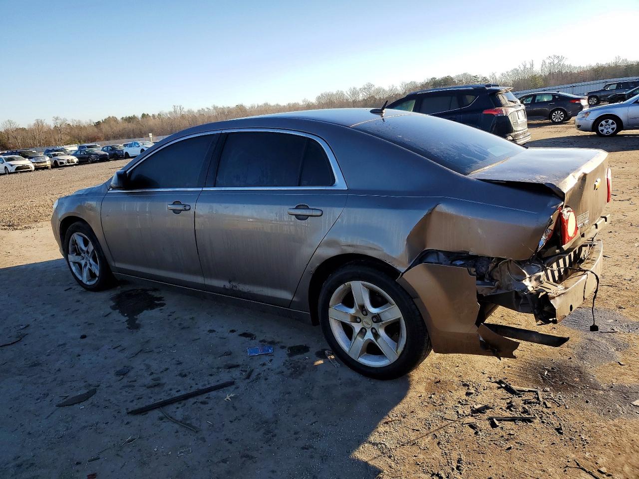 2011 CHEVROLET MALIBU LS photo 2
