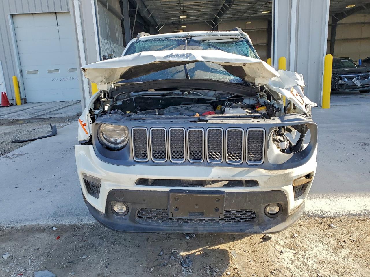 2023 JEEP RENEGADE LIMITED photo 5