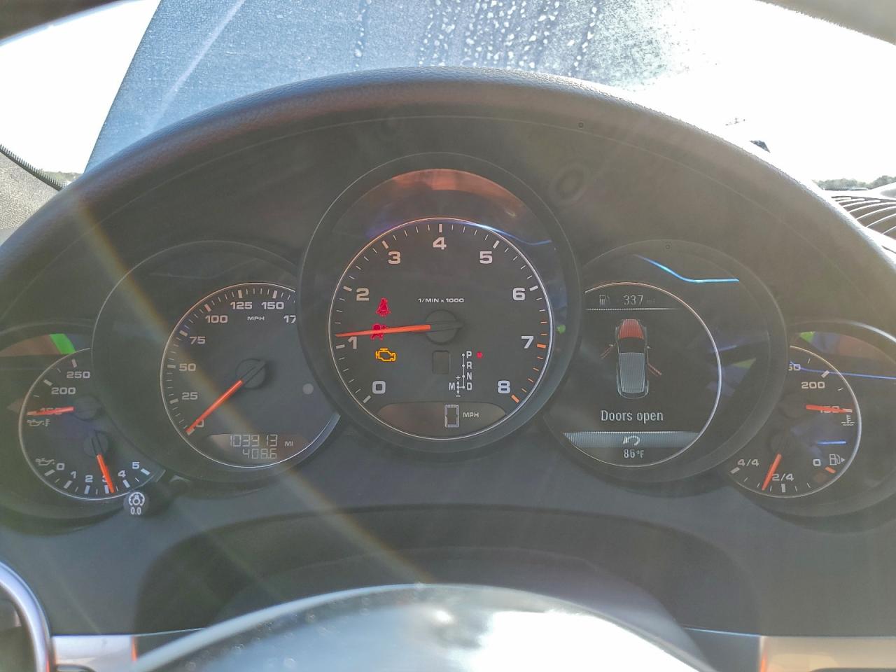 2018 PORSCHE CAYENNE photo 9