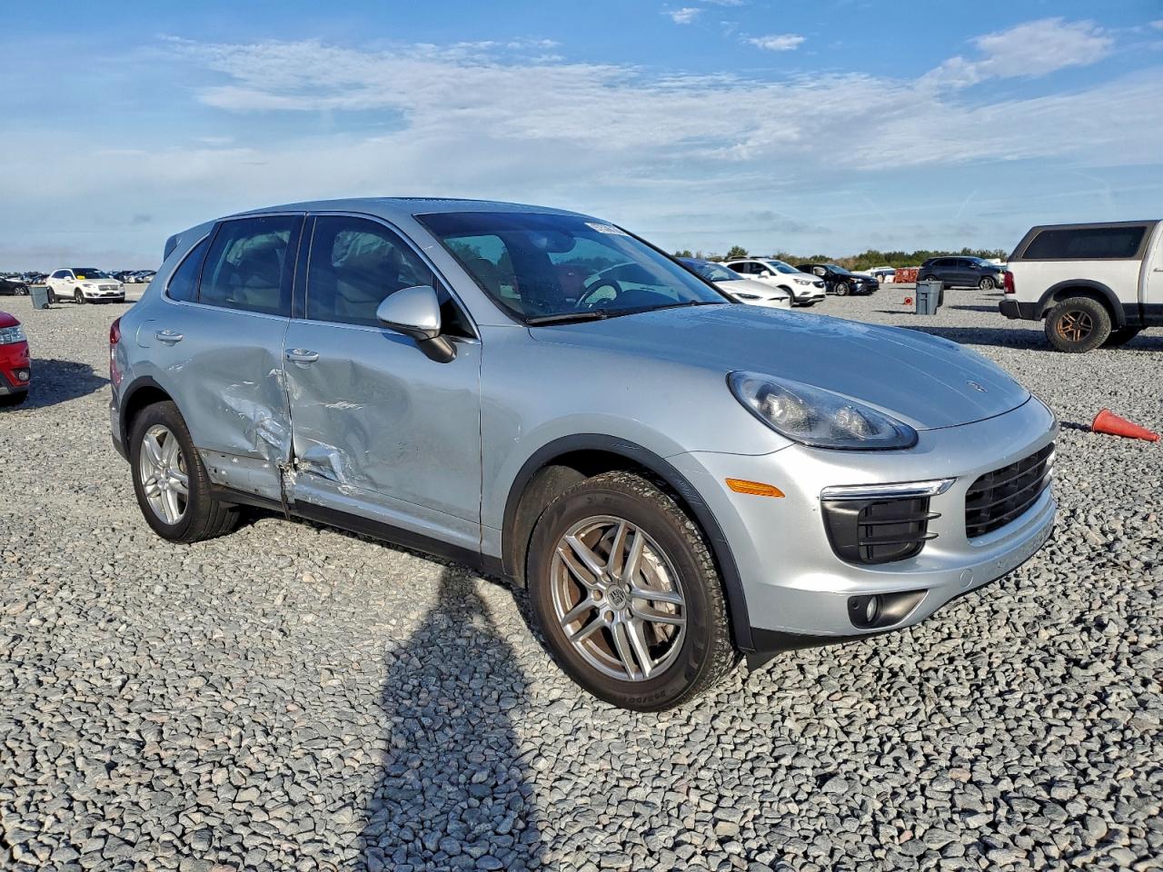 2018 PORSCHE CAYENNE photo 4