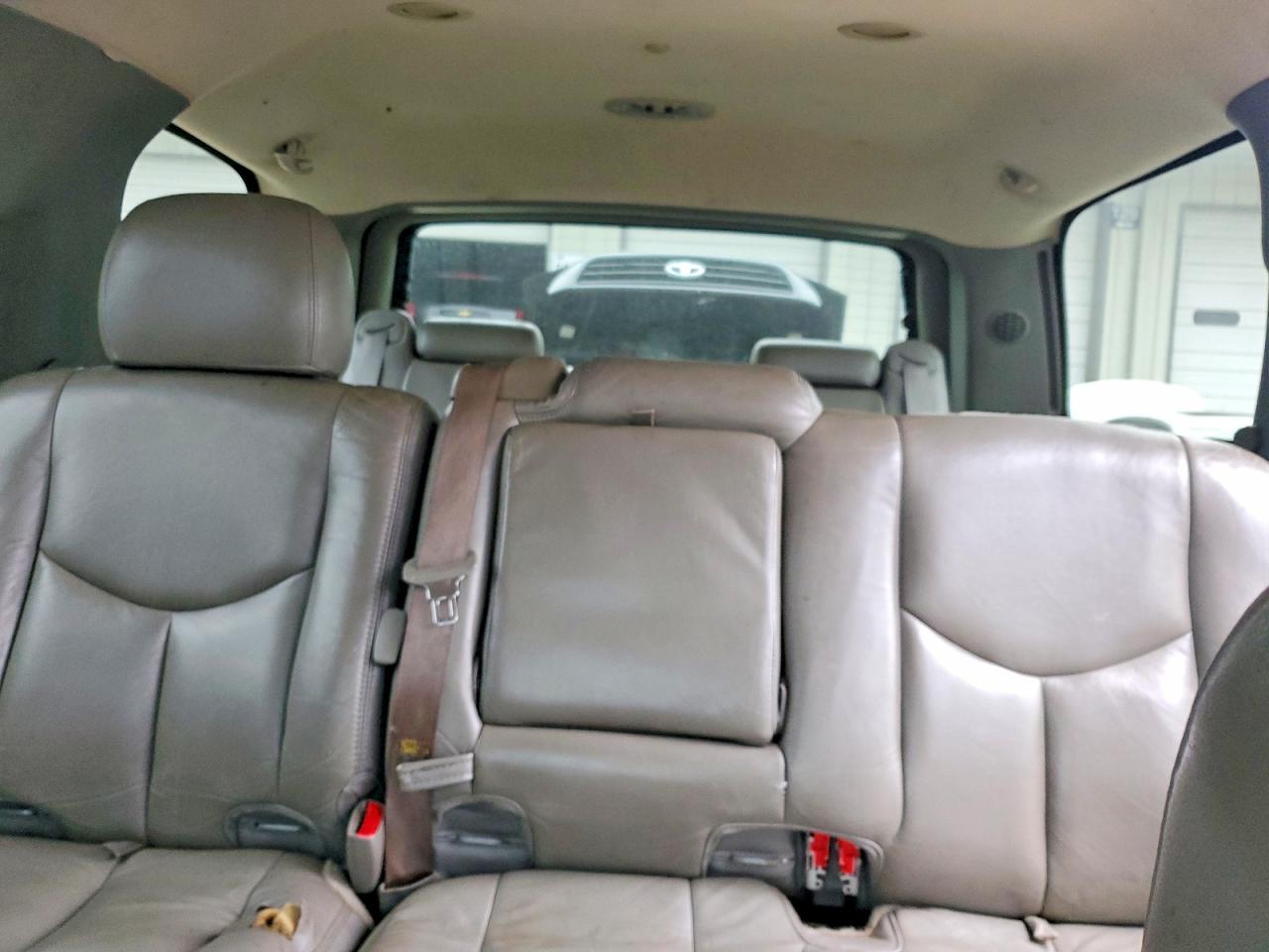 2003 CHEVROLET TAHOE K1500 photo 10