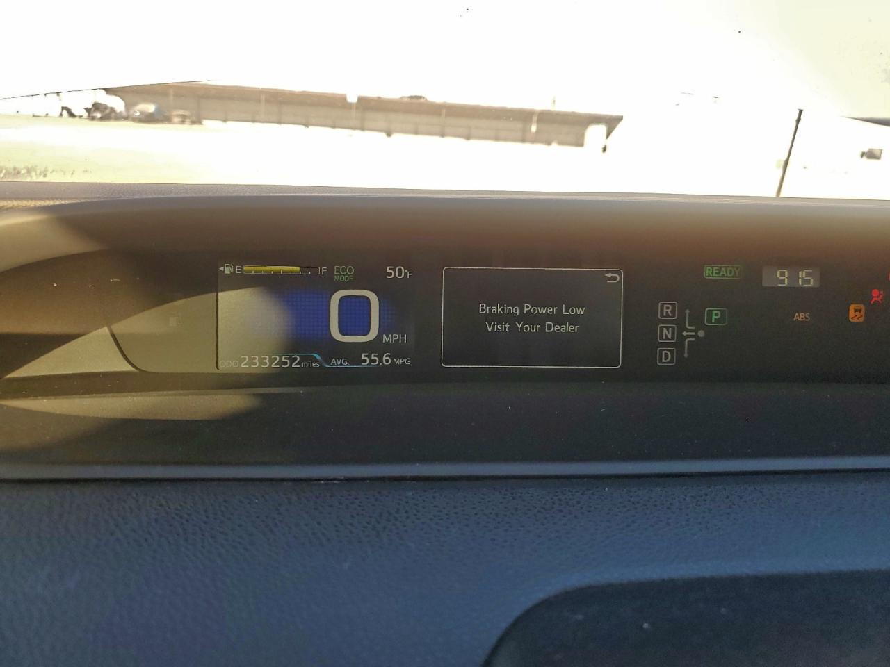 2016 TOYOTA PRIUS photo 9
