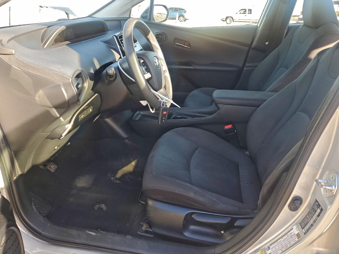 2016 TOYOTA PRIUS photo 7