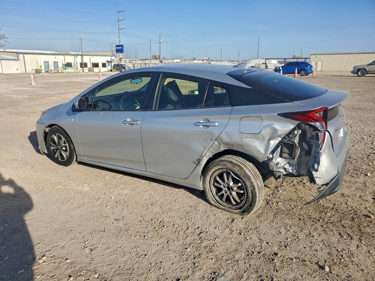 2016 TOYOTA PRIUS photo 2
