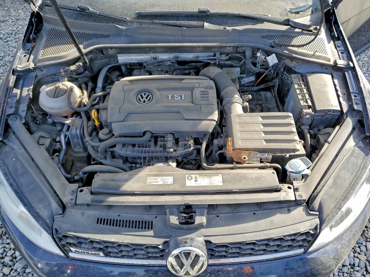 2017 VOLKSWAGEN GOLF ALLTRACK S photo 11