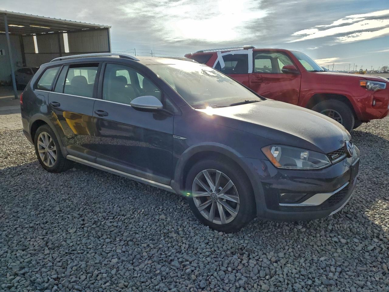 2017 VOLKSWAGEN GOLF ALLTRACK S photo 4