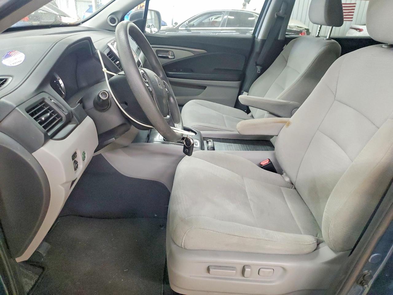 2016 HONDA PILOT EX photo 7