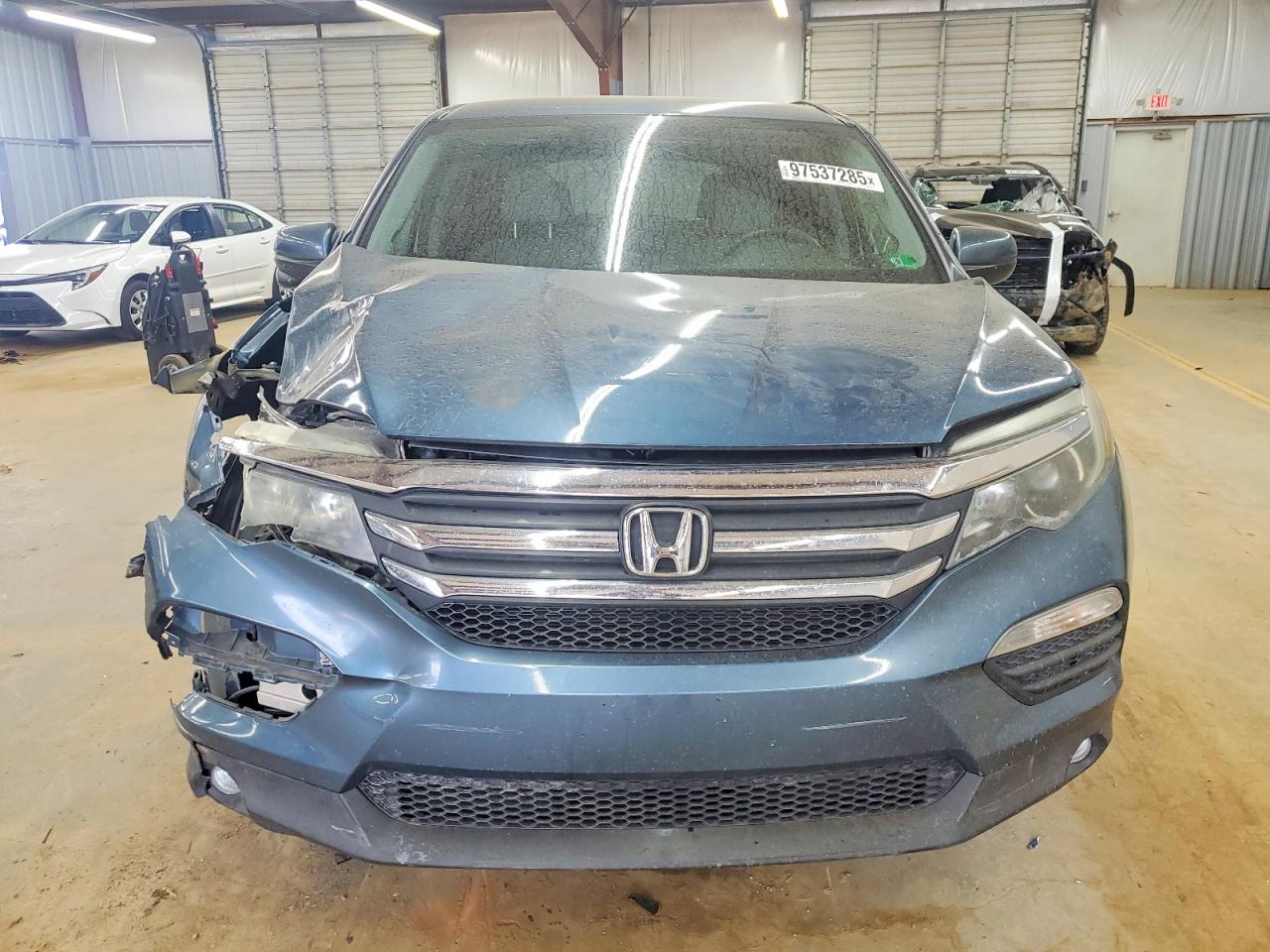 2016 HONDA PILOT EX photo 5