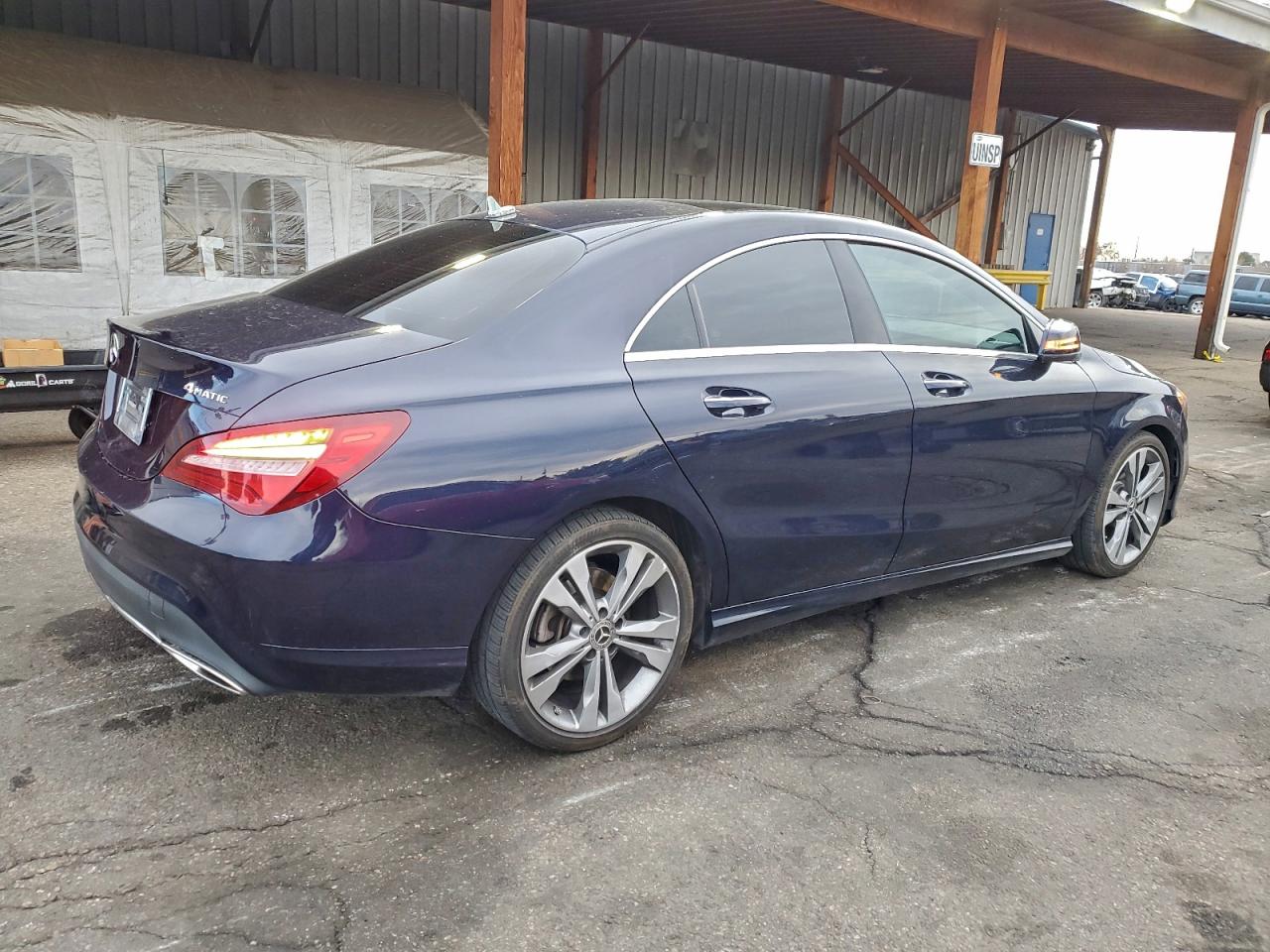 2018 MERCEDES-BENZ CLA 250 4MATIC photo 3