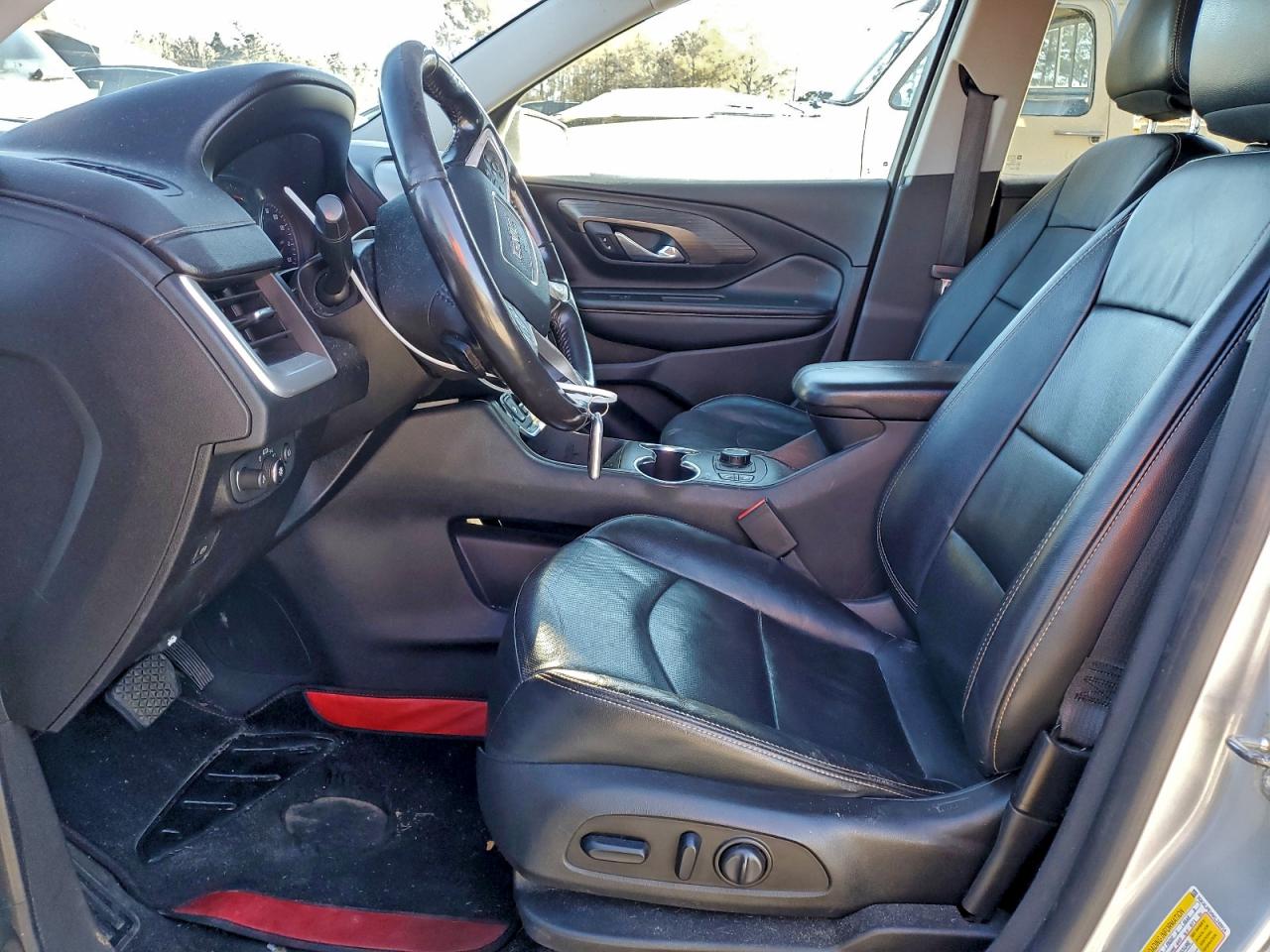 2019 GMC TERRAIN SLT photo 25