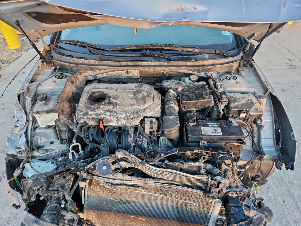 2016 HYUNDAI SONATA SE photo 11