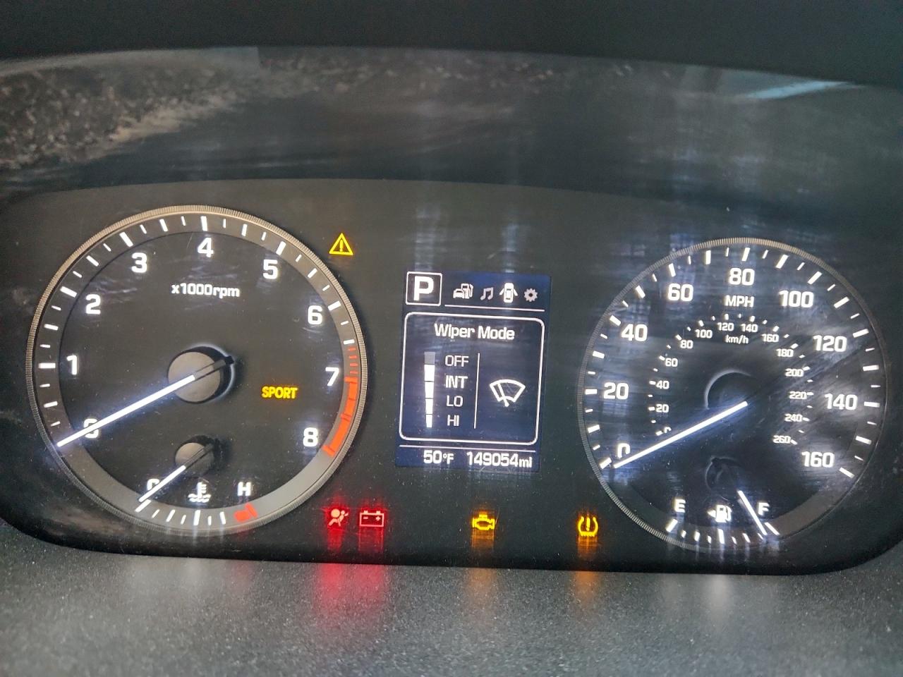 2016 HYUNDAI SONATA SE photo 9
