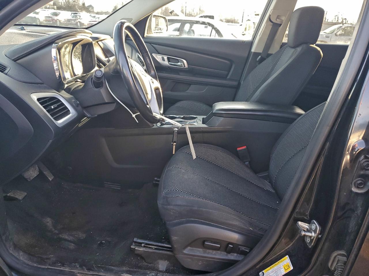 2015 GMC TERRAIN SLE photo 7