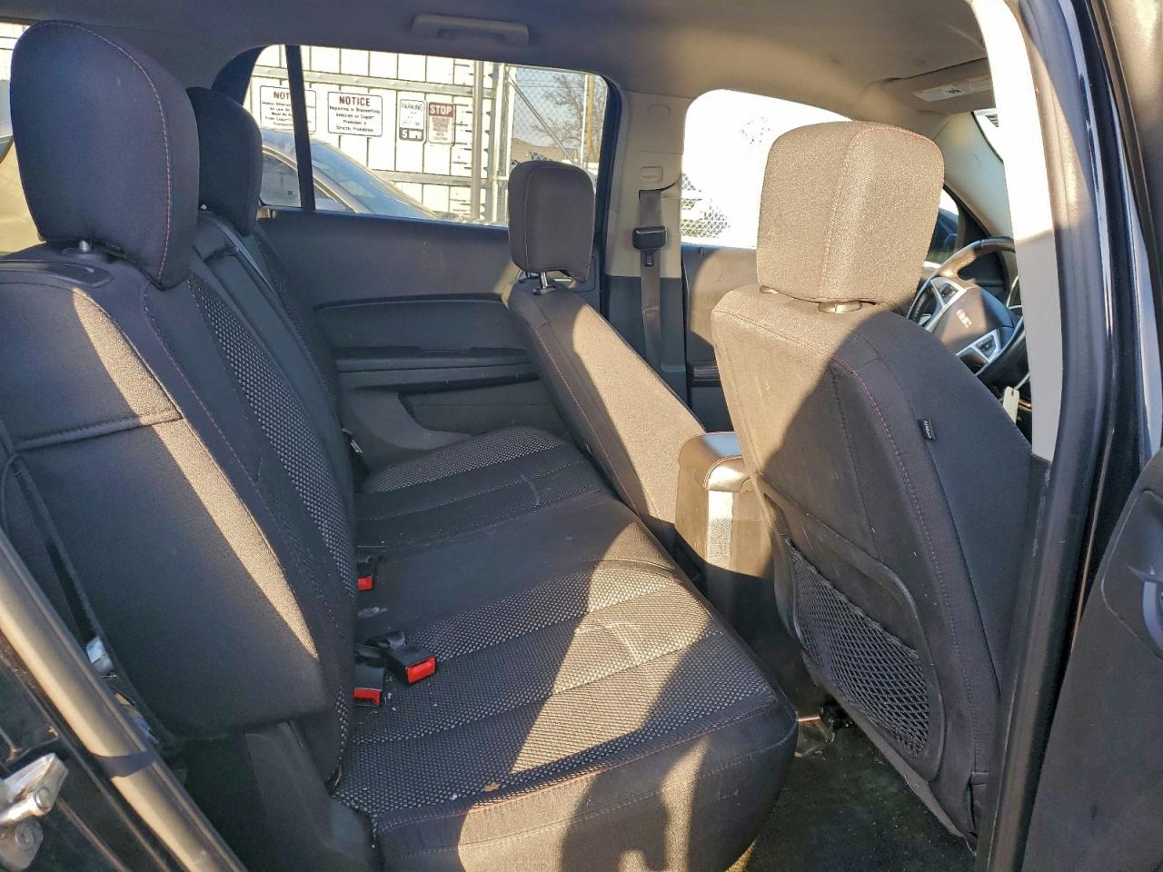2015 GMC TERRAIN SLE photo 11