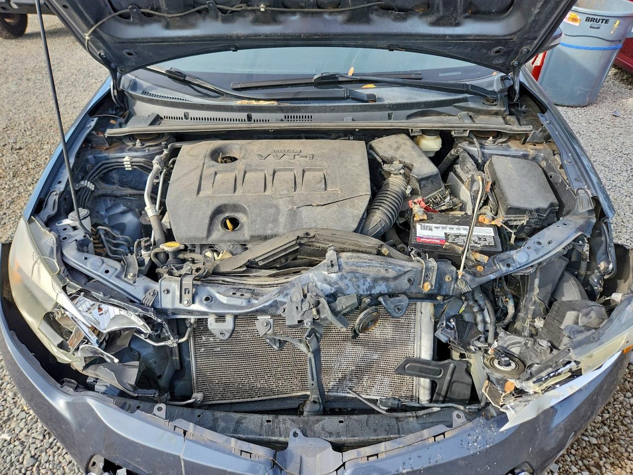 2016 TOYOTA COROLLA L photo 11