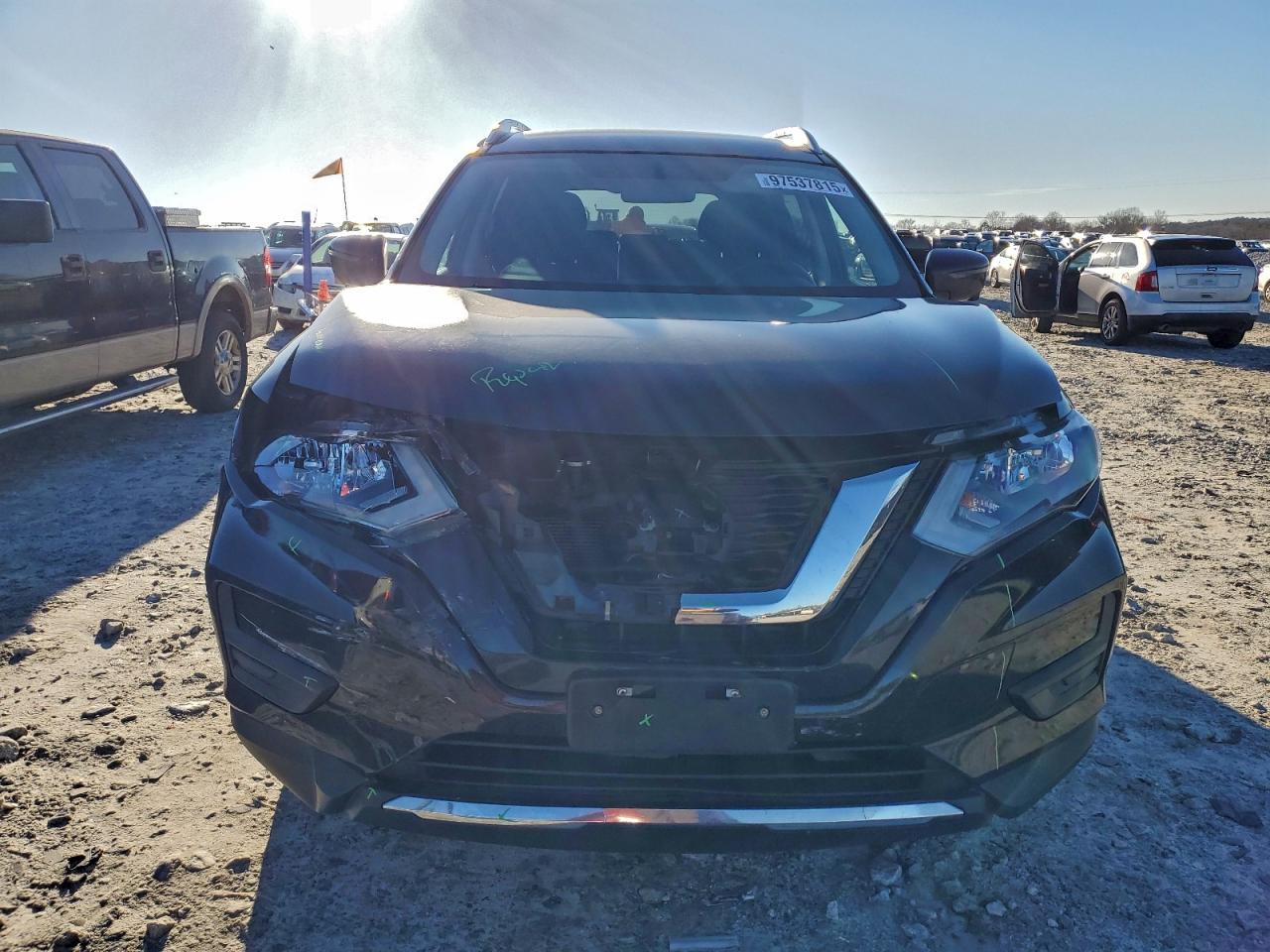 2018 NISSAN ROGUE S photo 5