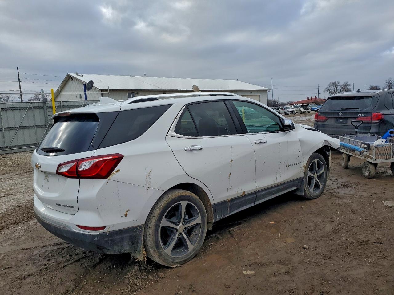 2021 CHEVROLET EQUINOX PREMIER photo 3