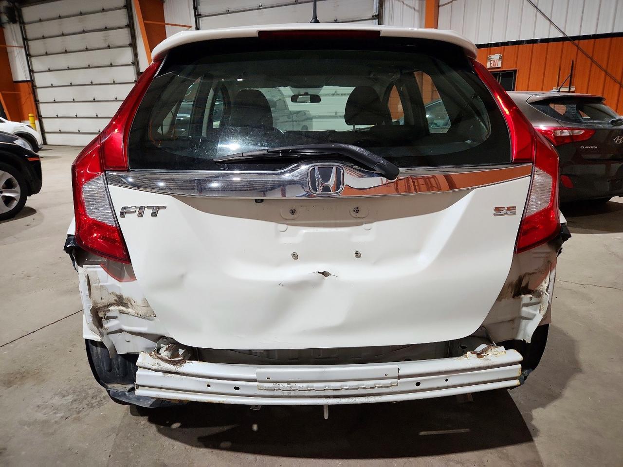 2017 HONDA FIT SE photo 6