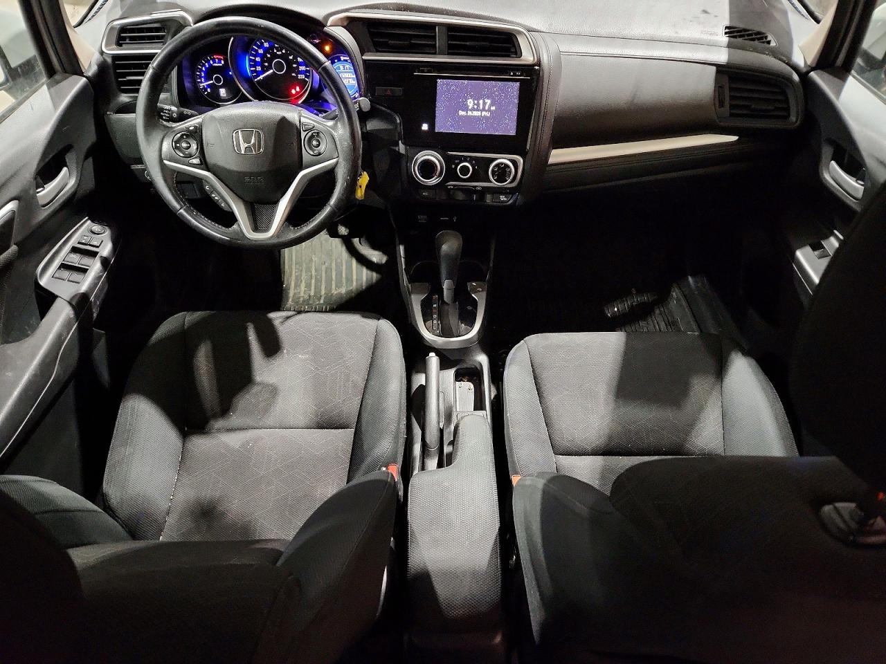 2017 HONDA FIT SE photo 8