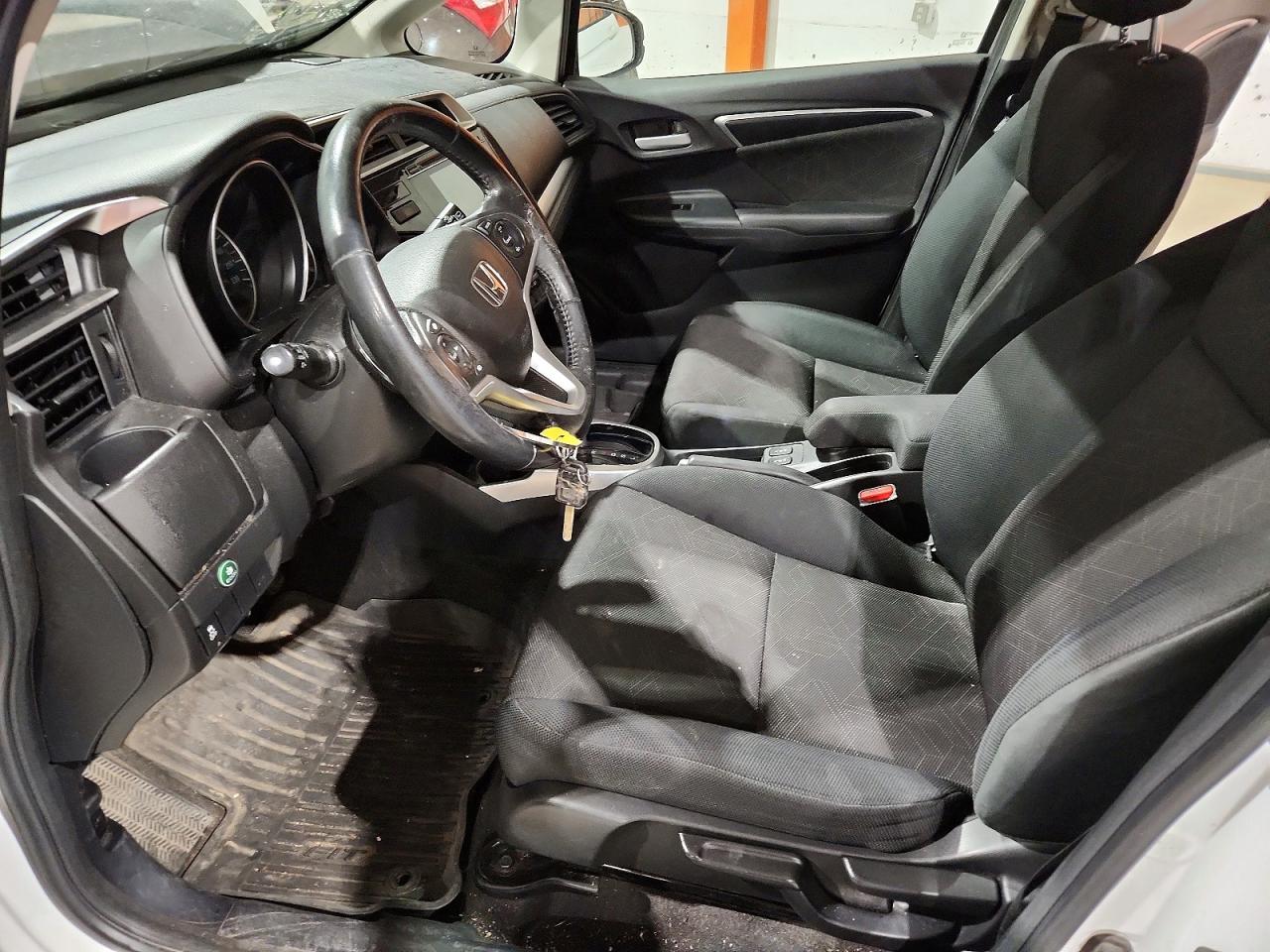 2017 HONDA FIT SE photo 7