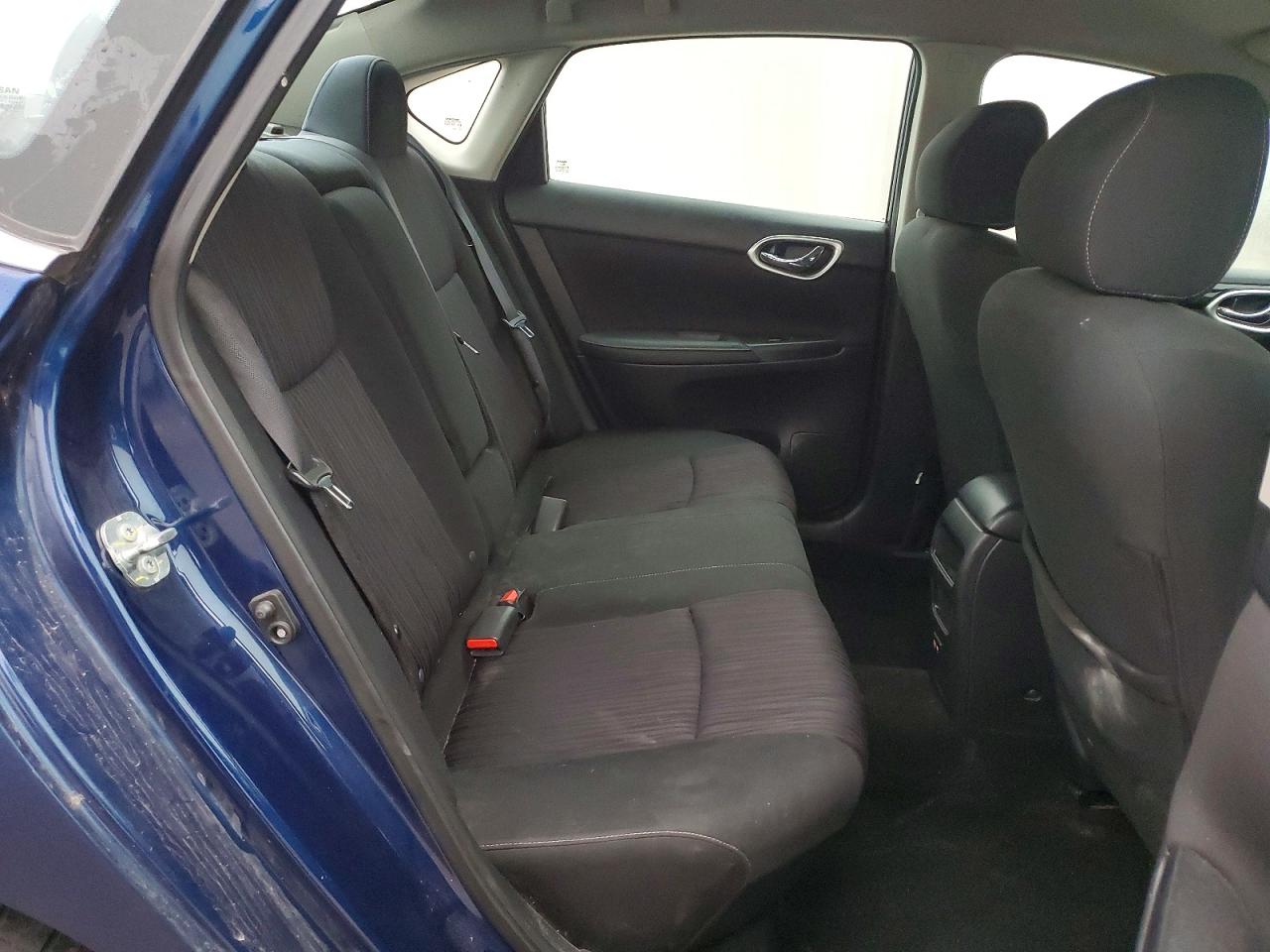 2019 NISSAN SENTRA SV photo 19
