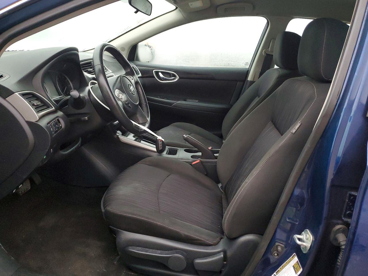 2019 NISSAN SENTRA SV photo 13
