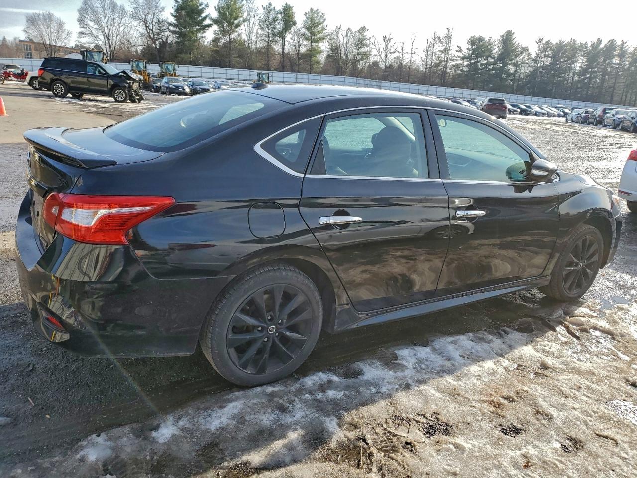 2018 NISSAN SENTRA S photo 3