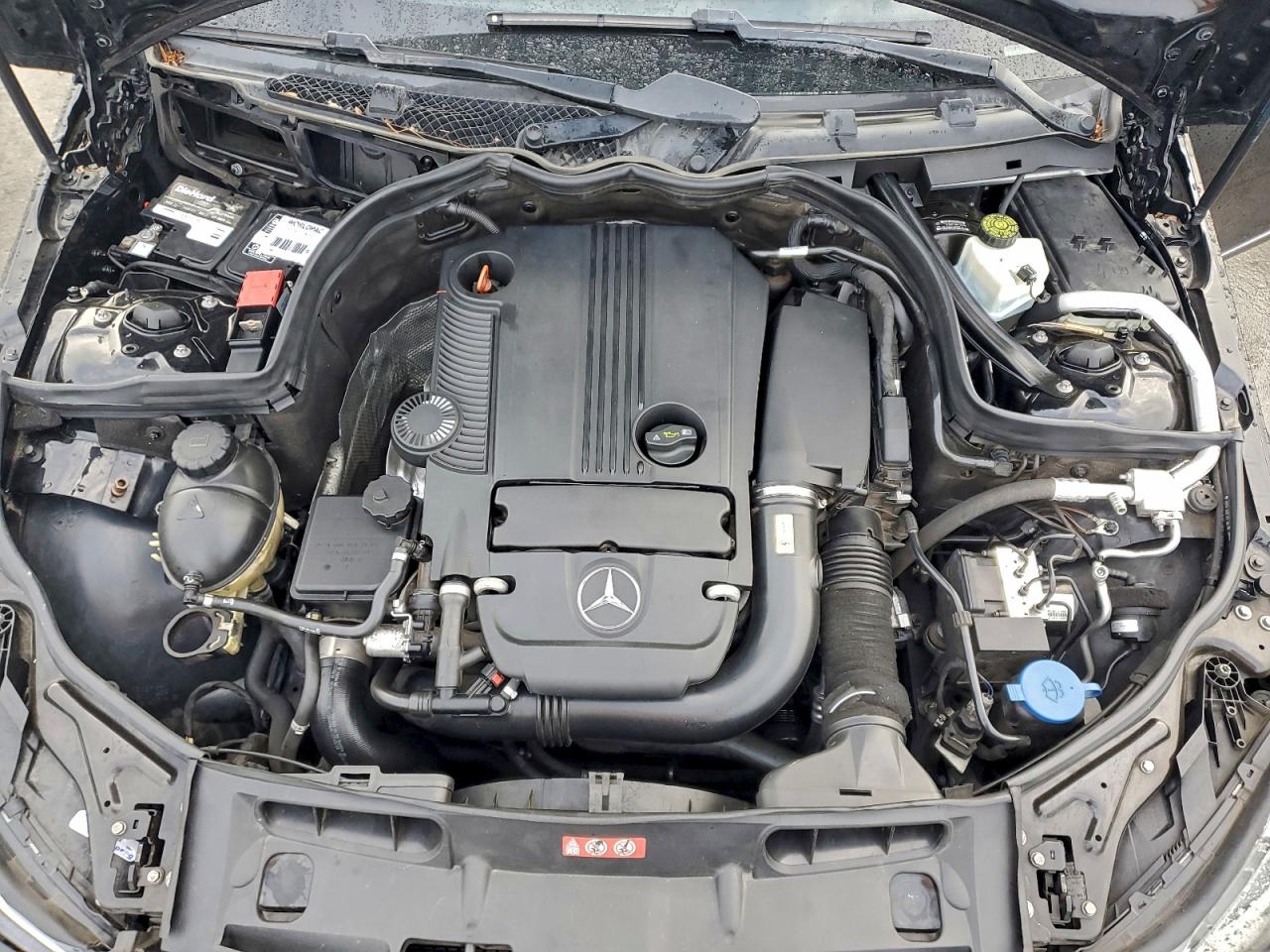 2014 MERCEDES-BENZ C 250 photo 21