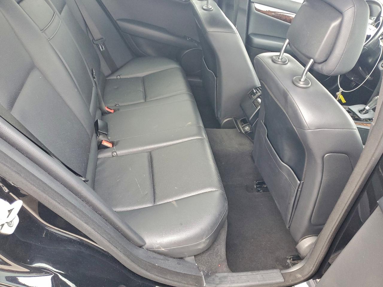 2014 MERCEDES-BENZ C 250 photo 19