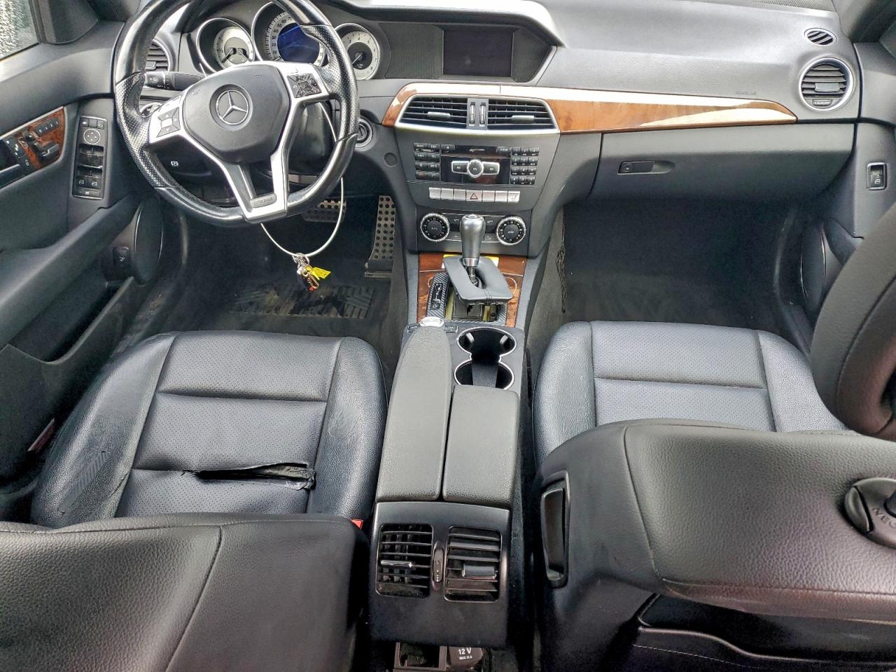 2014 MERCEDES-BENZ C 250 photo 15