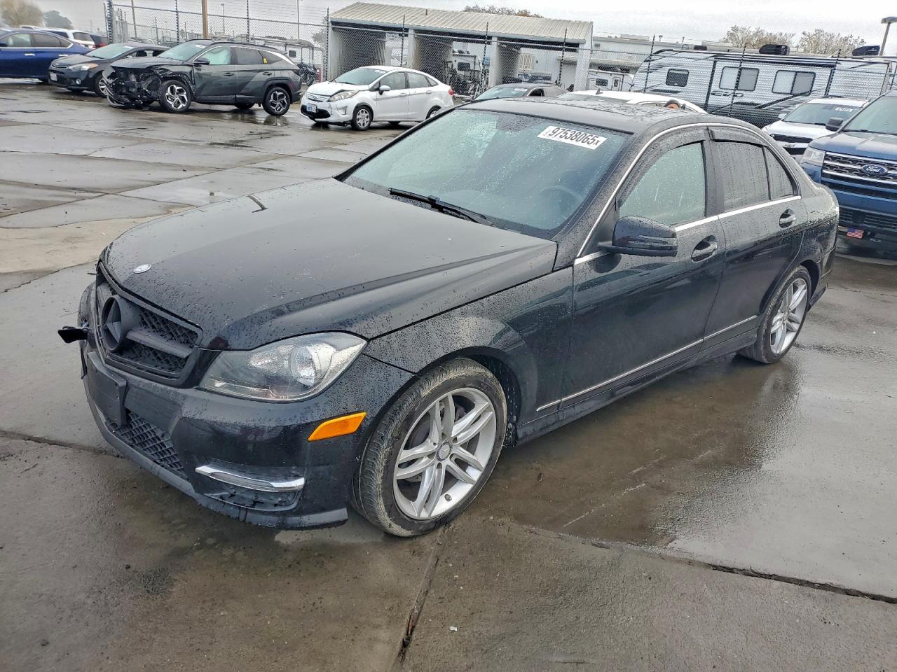 2014 MERCEDES-BENZ C