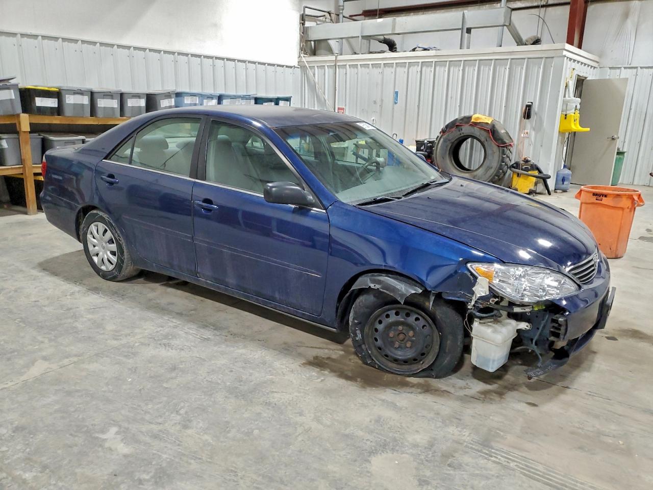 2006 TOYOTA CAMRY LE photo 7