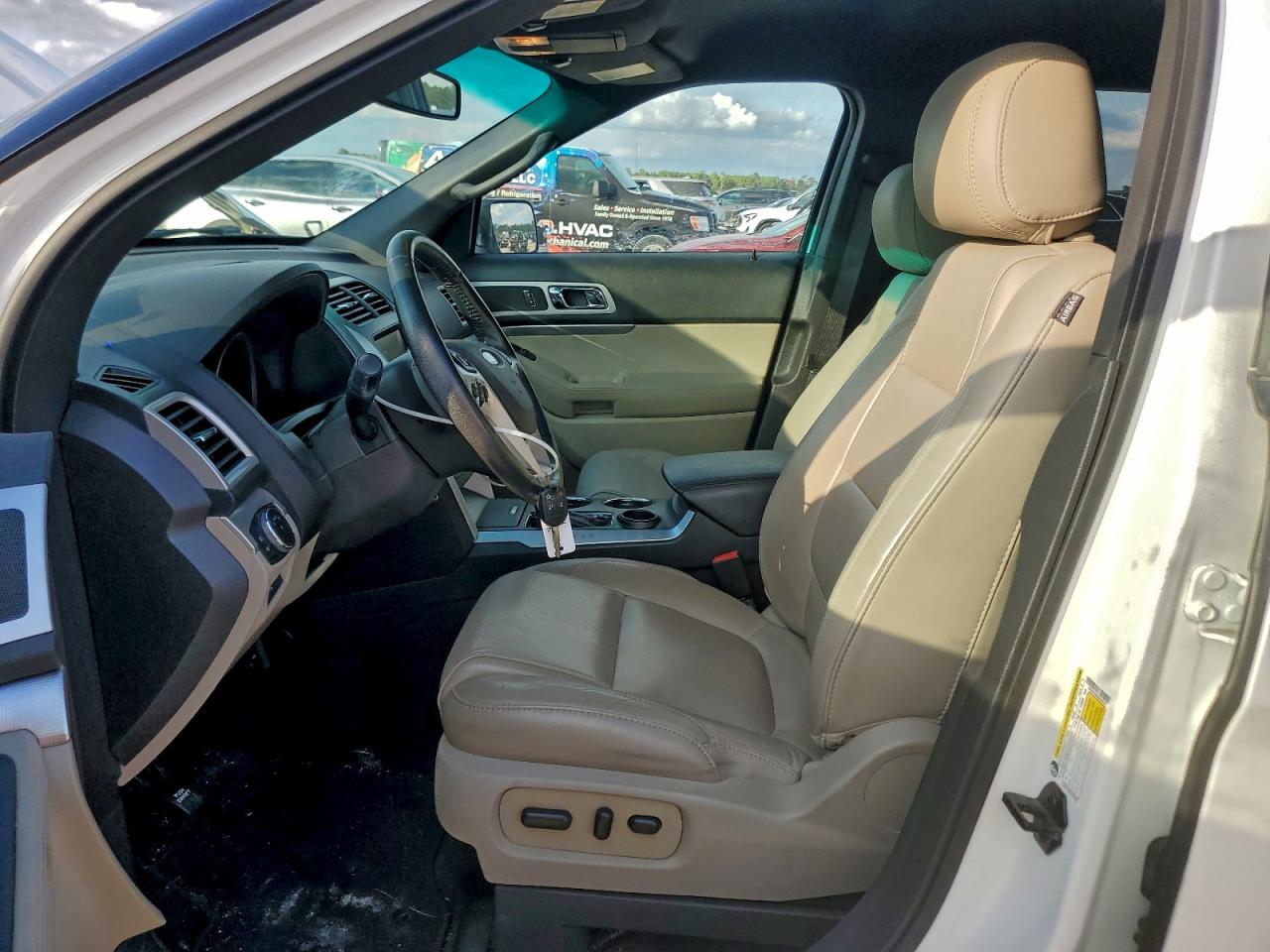 2013 FORD EXPLORER XLT photo 13