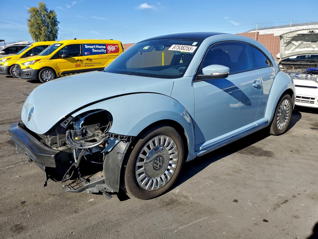 2013 VOLKSWAGEN BEETLE