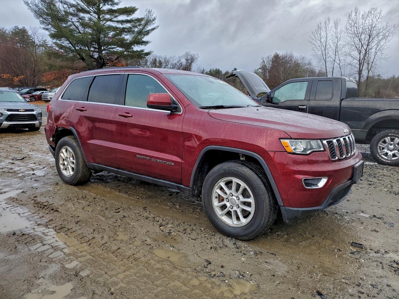 2018 JEEP GRAND CHEROKEE LAREDO photo 4