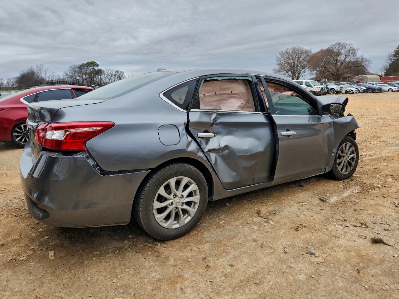 2019 NISSAN SENTRA S photo 3