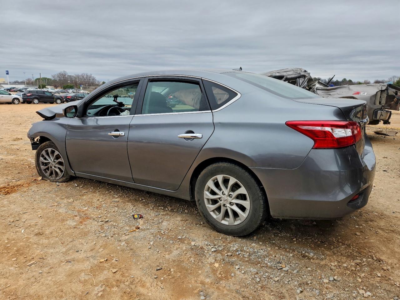 2019 NISSAN SENTRA S photo 2