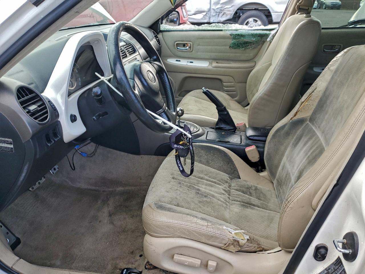2001 LEXUS IS 300 photo 7