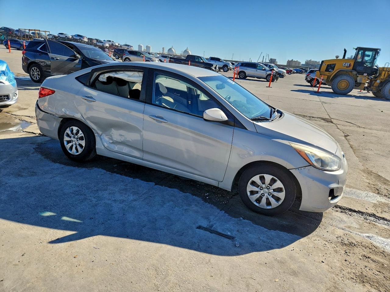 2016 HYUNDAI ACCENT SE photo 4