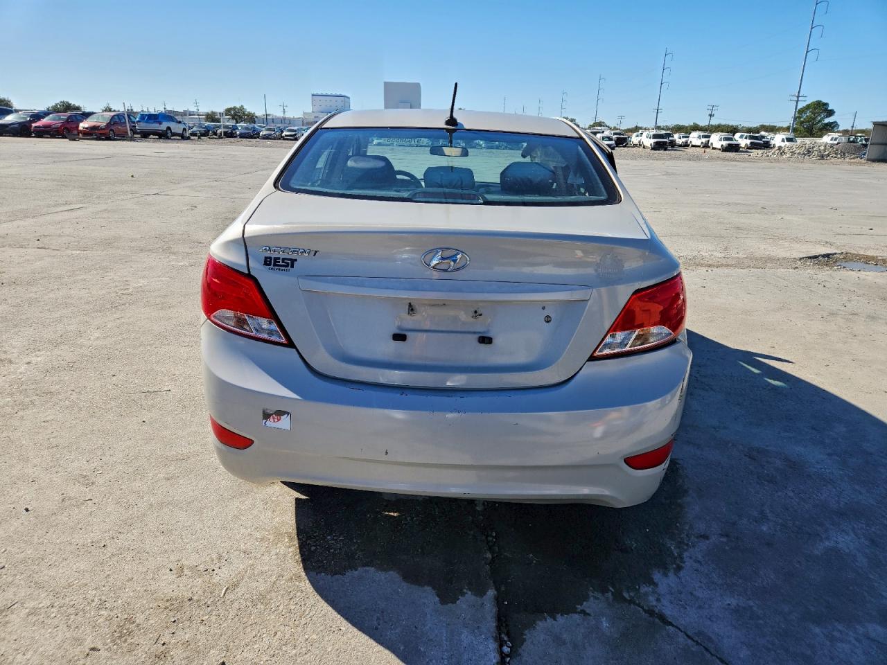 2016 HYUNDAI ACCENT SE photo 6