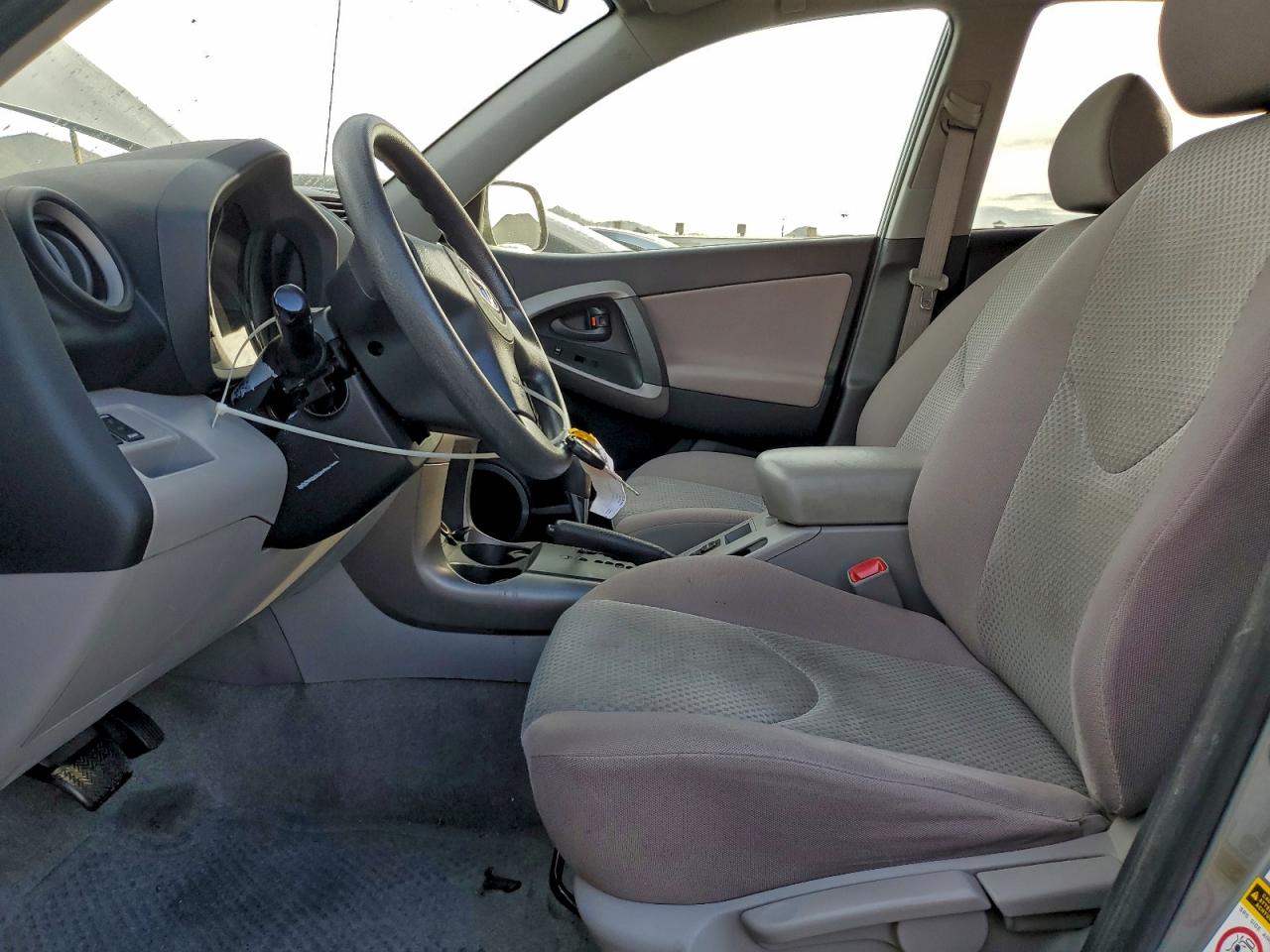 2007 TOYOTA RAV4 photo 7