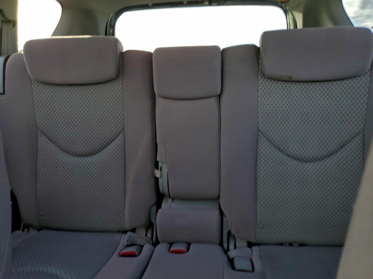 2007 TOYOTA RAV4 photo 10