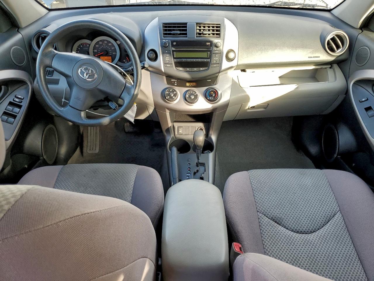 2007 TOYOTA RAV4 photo 8