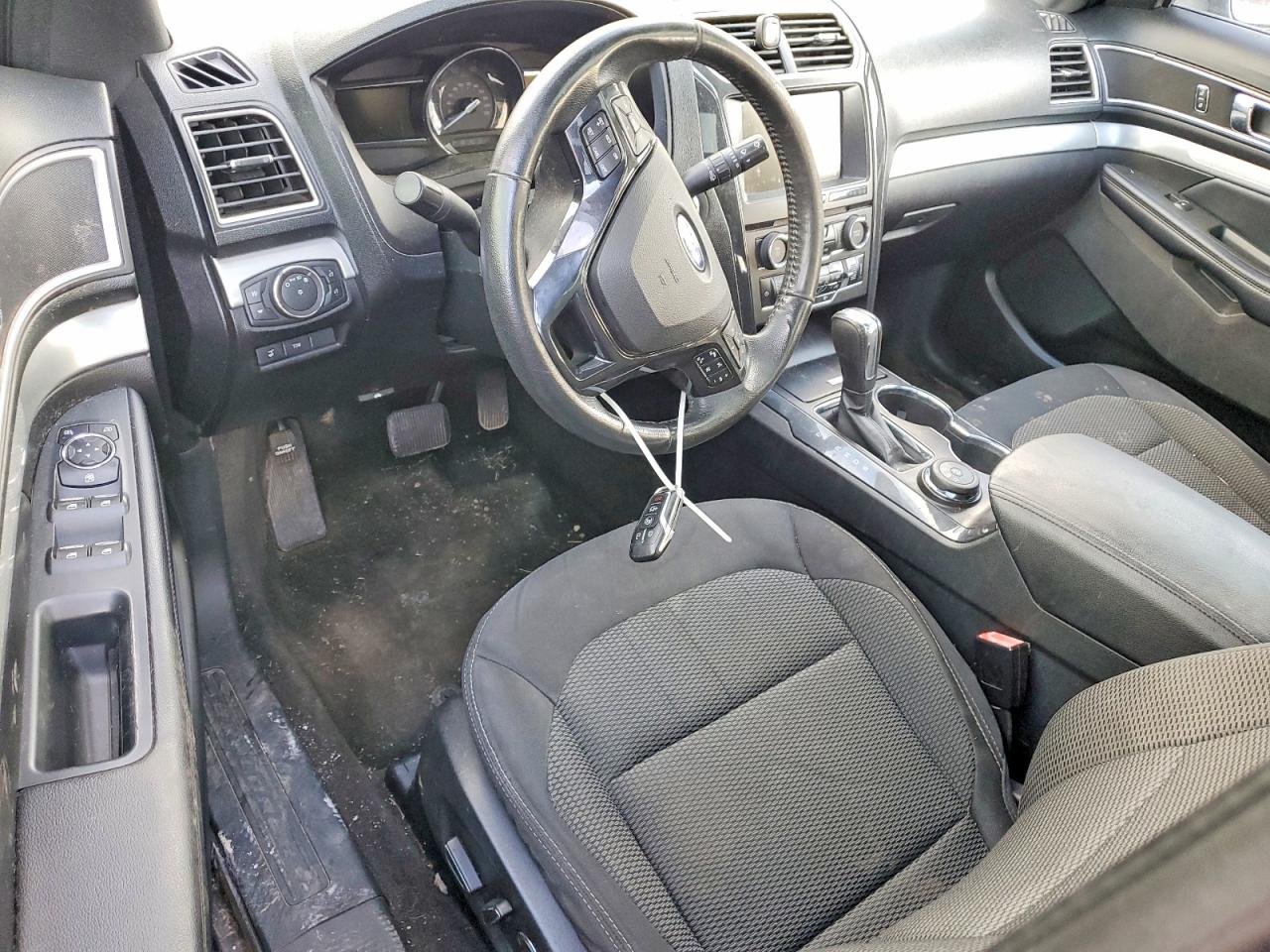 2017 FORD EXPLORER XLT photo 15