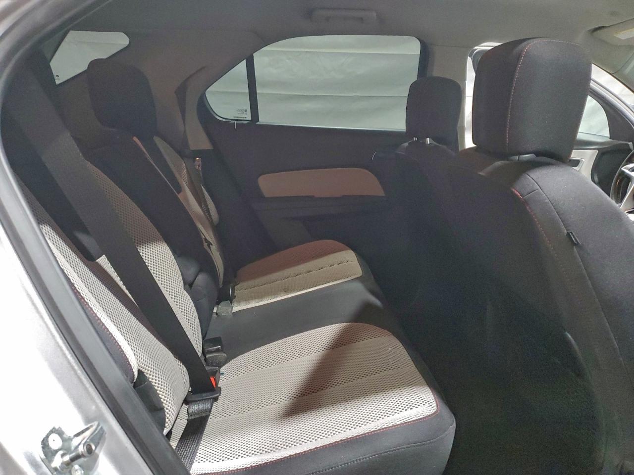 2010 CHEVROLET EQUINOX LT photo 11