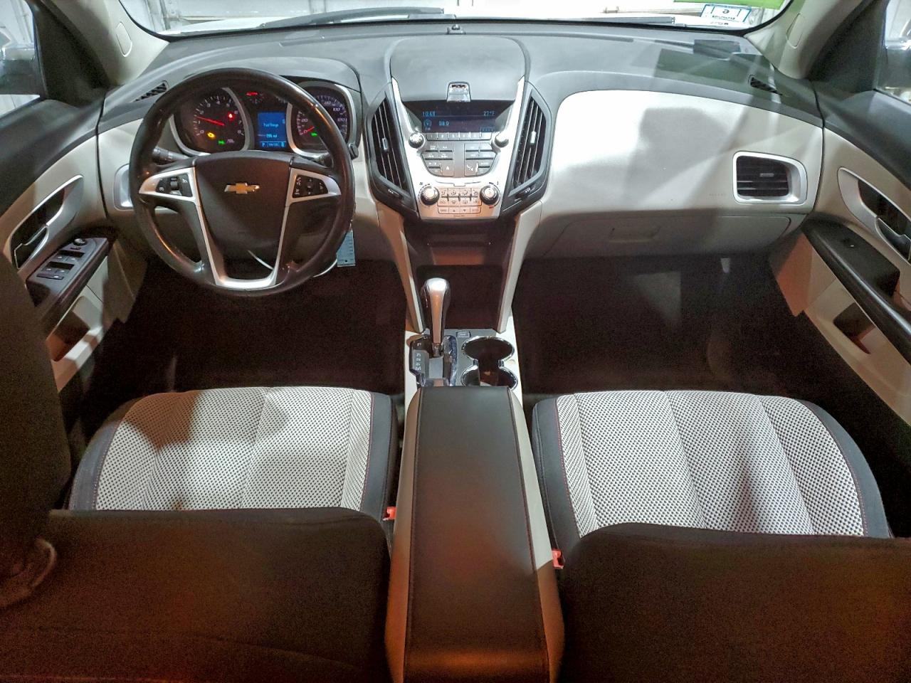 2010 CHEVROLET EQUINOX LT photo 8